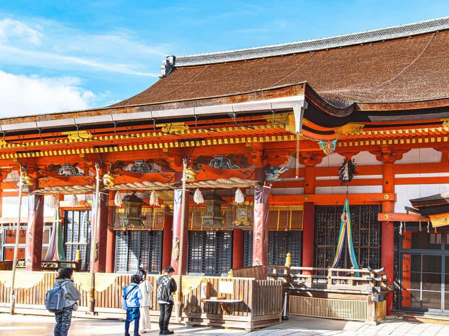 [2.3km / 1.43mi] Kyoto East Early Morning Walking Tour - Why This Kyoto East Morning Walk Works Better Than Later Hours