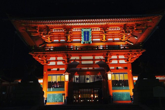 4 hours private tour of Kyoto - Stop 3: Gion district streets, teahouses, and everyday atmosphere