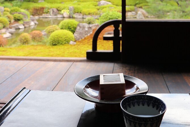 ALL INCLUDED:Short Exclusive Hidden Kyoto Private Tour with Local - Zen temple morning worship: when the routine is the attraction