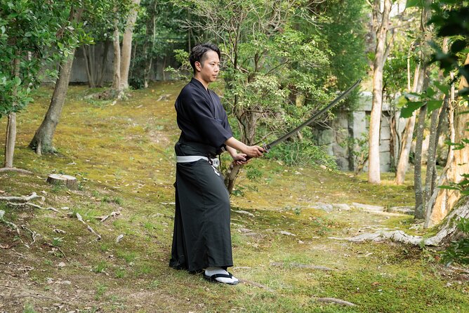 Ancient Katana Training in Kyoto with Local Students - Your instructor, Shogo sensei: how instruction works in a mixed-language setting