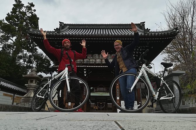 Arashiyama Bamboo Forest & Hidden Gems Bike Tour (Early Bird) - Private bilingual guide: more than a bike rental