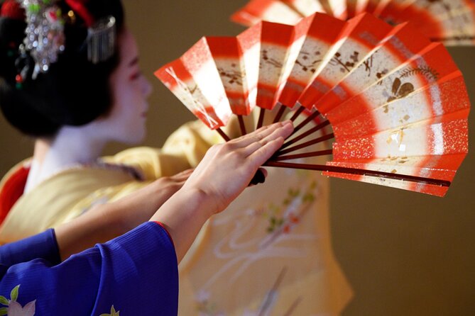 Authentic Maiko Experience＆Kyoto Dinner (Free drink) at Noh Stage - Your 2-hour timeline at the Noh stage (17:50 to 20:00)