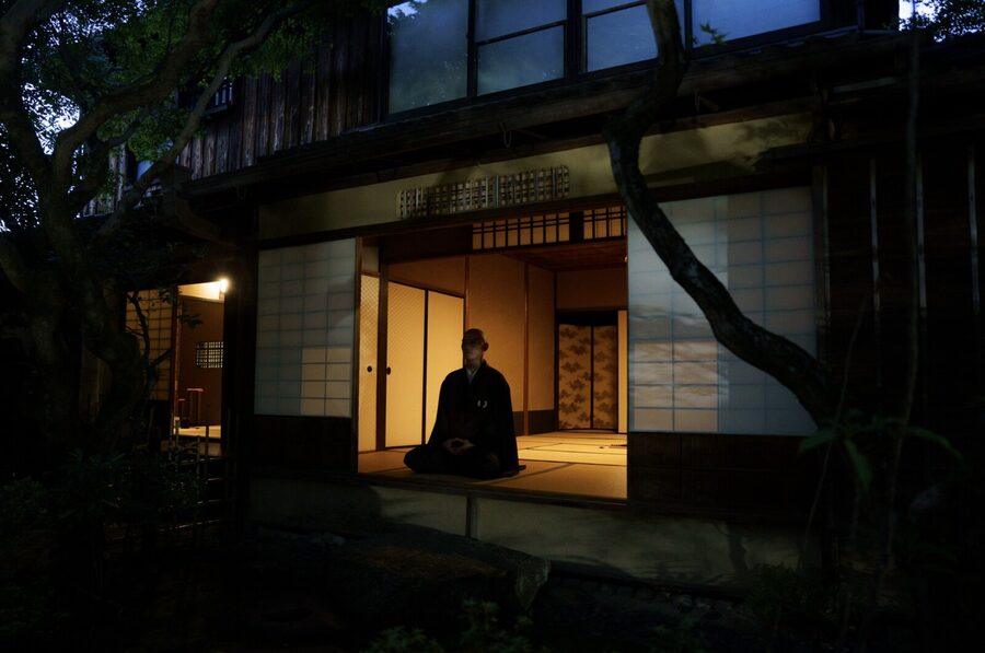 Candlelit Zen: Evening Meditation at Kyoto’s Secret Temple - Zazen practice in plain terms: breathing, posture, and letting go