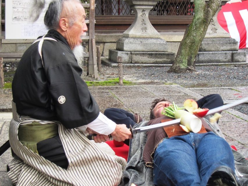 Cool Kyoto: 5-Hour Walking Tour with the Last Samurai - Pace, Walking, and Practical Tips (Shoes, Coins, Timing)