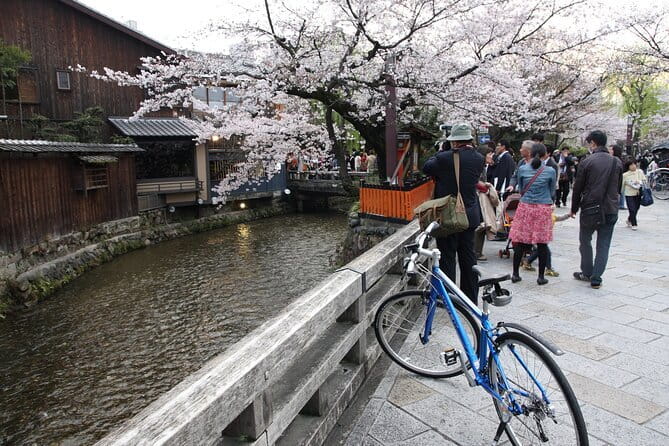 Discover Kyoto by Bike: Authentic Half Day Tour - What the 4-Hour Pace Really Feels Like