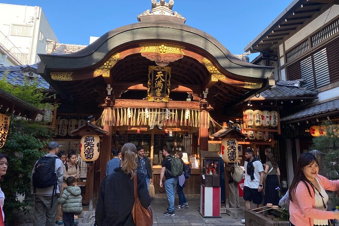 Discover the Secrets of Fushimi Inari and Gion with a Local Guide - Kiyomizu-dera: one of Kyoto’s big names, handled at walking pace