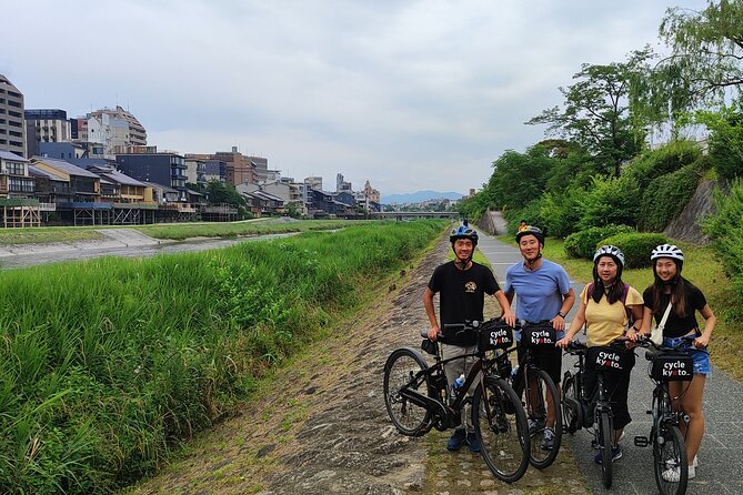 Early Bird E-biking through East Kyoto - Why an 8:00 AM e-bike start matters in East Kyoto