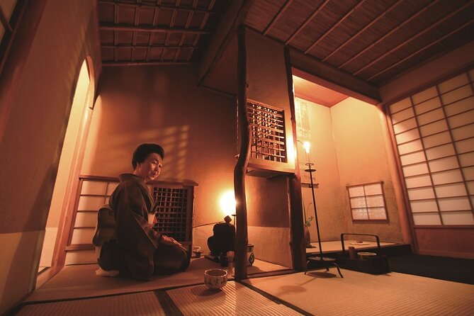 Experience Japan's Traditional Culture Night Tour in Kyoto - Hanamikoji Street and Gion Shimbashi: Walking the Preserved Streets