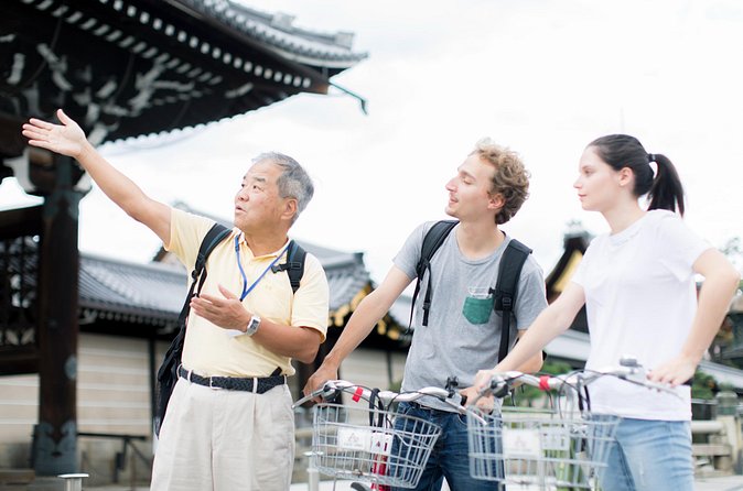 Explore Hidden Alleyway with a Local Expert (Afternoon Tour) - Kashiwayacho and the Kamo River: where the ride finally slows down