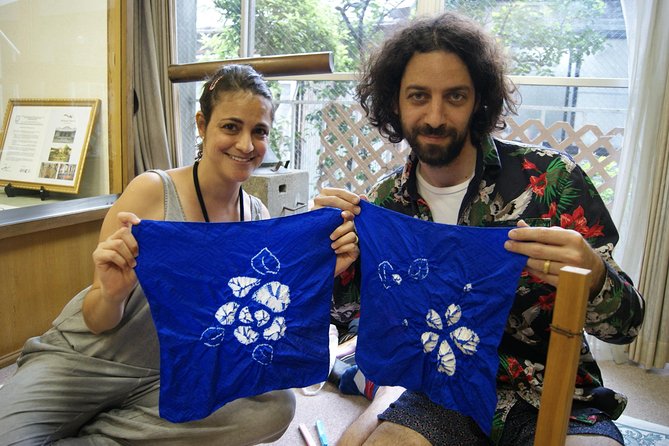 Fukusa Shibori Class - Kasamaki and Nuishime shibori: the two methods you’ll practice