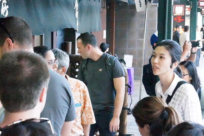 Gion Walking Tour by Night - How to Look for Geiko and Maiko Without Getting It Wrong