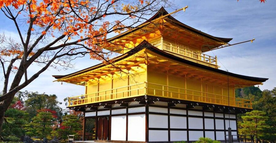 Golden Pavilion, Nijo Castle, & Nishiki Market Half day tour - Golden Pavilion (Kinkaku-ji): more than a gold photo