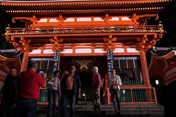 Guided Gion Tour: Explore Kyoto’s Historic Geisha District - Maruyama Park: a short reset when the day gets long