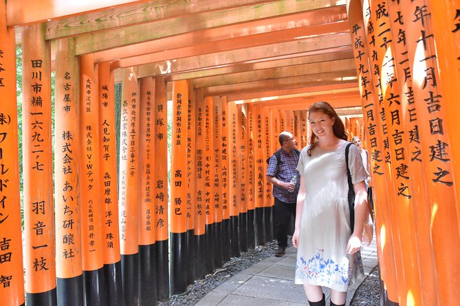 Inside of Fushimi Inari - exploring and lunch with locals - Climbing toward the summit: the 233m route and the best payoff