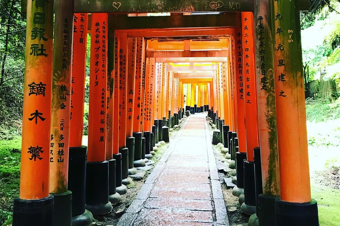 Inside of Fushimi Inari - exploring and lunch with locals - Tea break in the mountain hut, then soba lunch that feels earned
