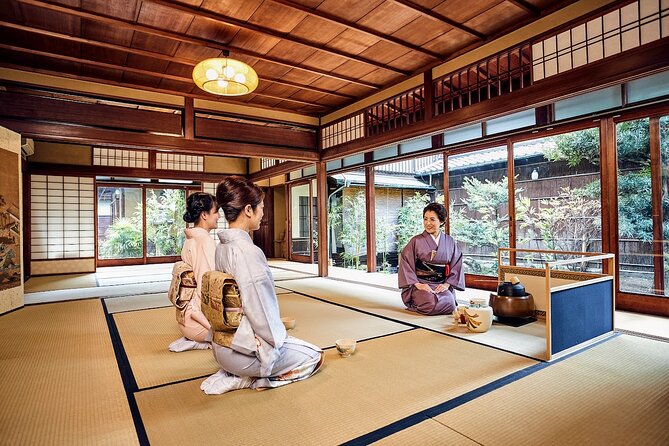 Kimono Tea Ceremony at Kyoto Maikoya, Karasuma Shijo - Making your own matcha: whisking under guidance