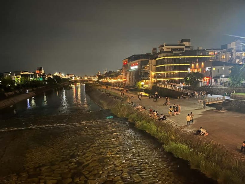 Kioto: Gion Tour, recorrido a pie (Español/Castellano) - Optional extra: the free Gion Gallery add-on
