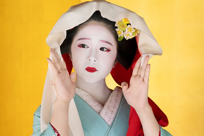 Kyomai Dance by Maiko Geiko and Visits of Gion Art Museum Kyoto - A fast, graceful introduction to geiko and maiko in Gion