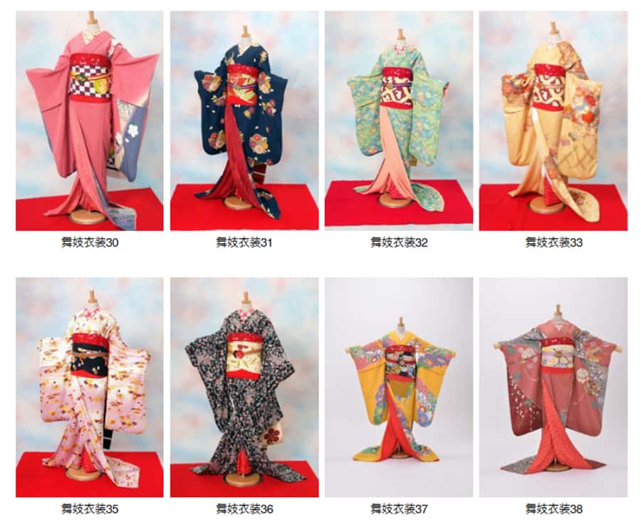 Kyoto: 2-Hour Maiko Makeover and Photo Studio Shoot - Choosing a Kimono That Matches the Season (And Why It Matters)