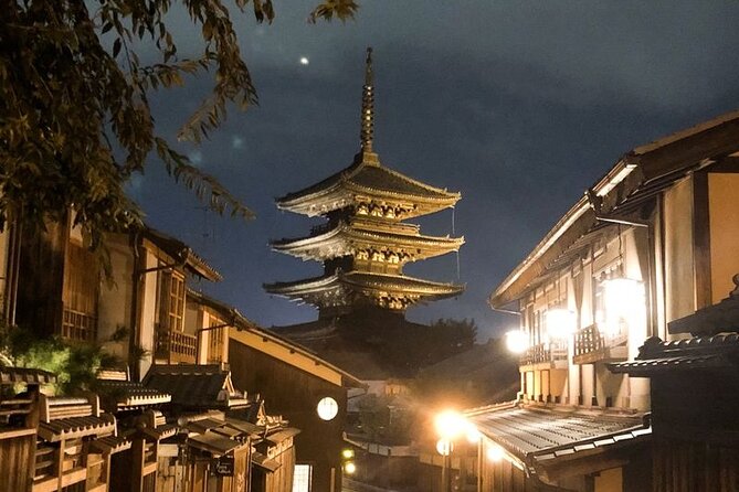 Kyoto 5-Star Geisha Night Walk: Small-Group Authentic Experience - Kabuki Theater Pause: The Arts Connection Before Gion