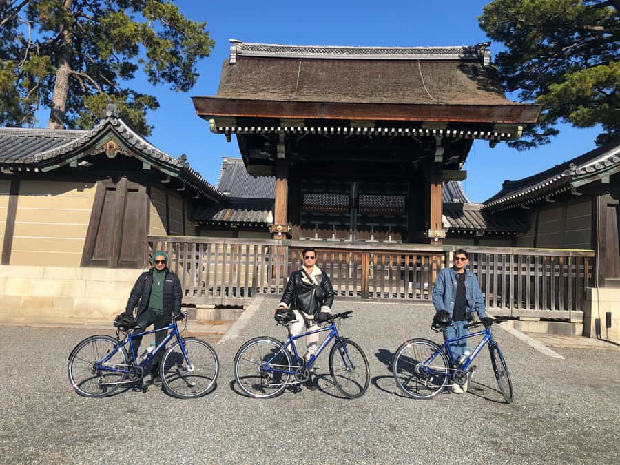 Kyoto Arashiyama Bamboo forest & Golden Pavilion E-Bike Tour - Key highlights at a glance
