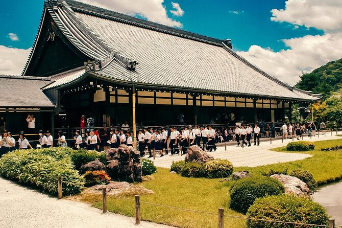 Kyoto: Arashiyama Bamboo Forest, Monkeys, Matcha & Temple Tour - Arashiyama Bamboo Forest: the “quiet spell” you’ll actually feel