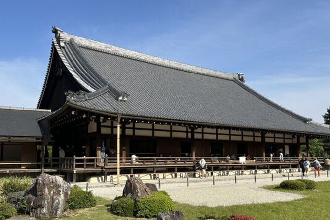 Kyoto: Arashiyama Early Access Bamboo & Temple Tour - Why the guide matters (and what you’ll hear in the best tours)