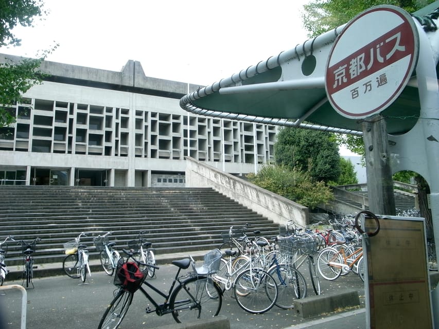 Kyoto: Authentic Biking Half Day Experience - Gion first: setting the tone before the temples