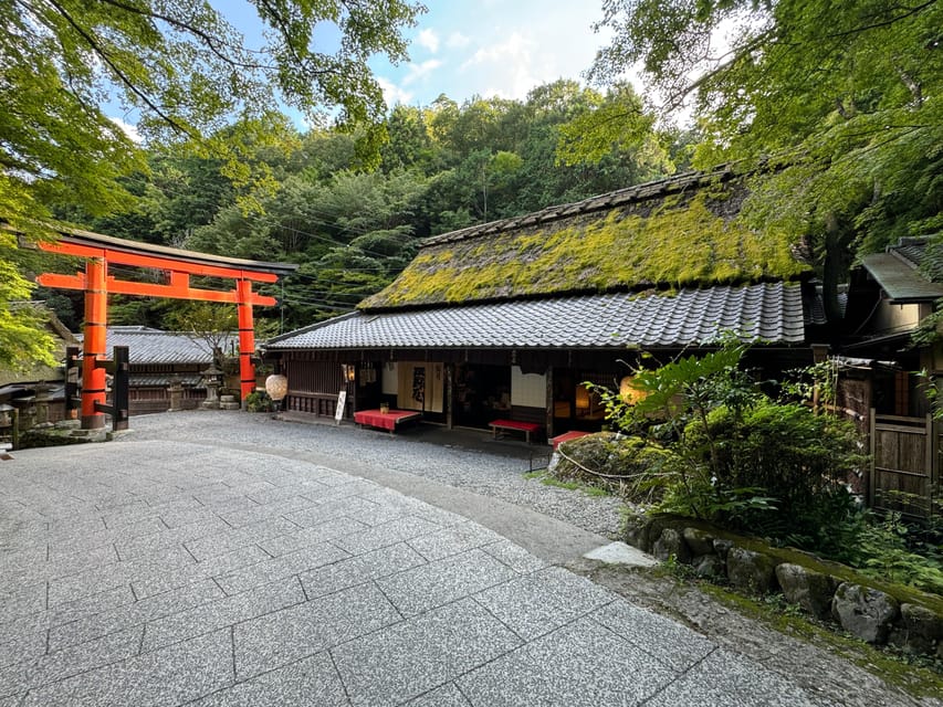 Kyoto: Avoid the Crowds at the Hidden Gems of Arashiyama - Price and value: what $83 buys you in Arashiyama