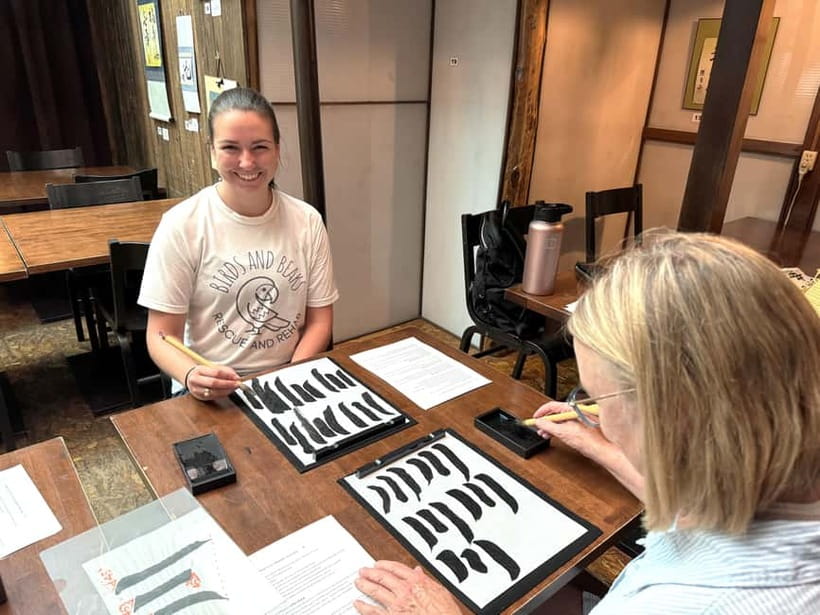 Kyoto: Calligraphy Workshop with Meditation - Posture and grip: the unglamorous stuff that makes your letters better