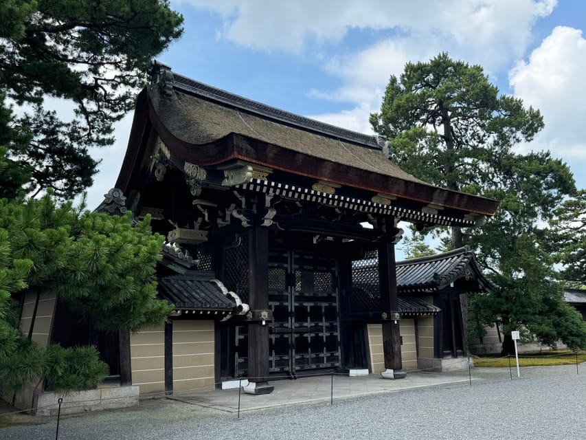 Kyoto: Discover Every Bit of Kyoto Imperial Palace - The Gardens Walk: Calm, Order, and a Few Jaw-Dropping Views