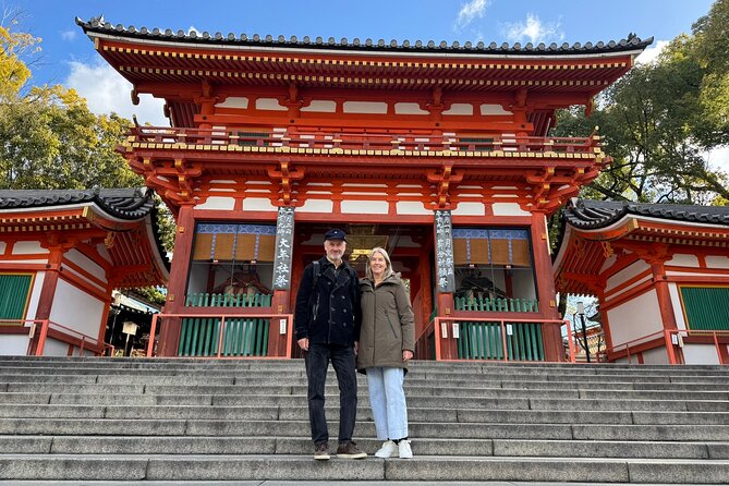 Kyoto Early Bird English Tour: Gion & Higashiyama(Private opt) - Yasaka Koshin-do and Yasaka Shrine: color and the finish line