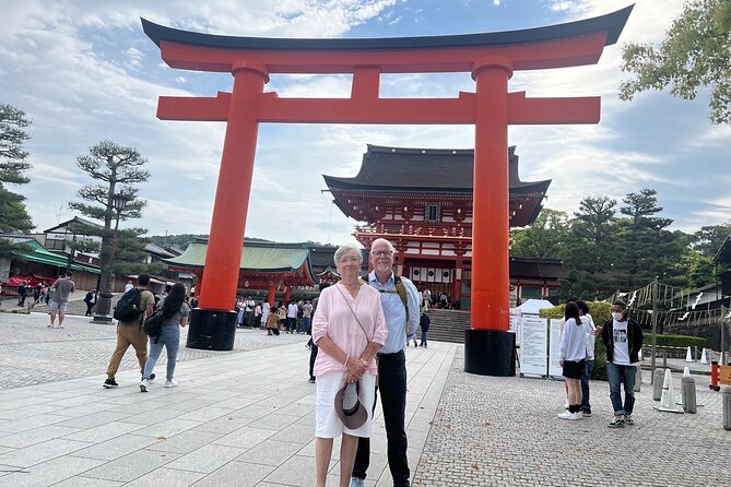 Kyoto: Early Morning Tour with English-Speaking Guide - Fushimi Inari Taisha: torii gates plus a calmer rhythm