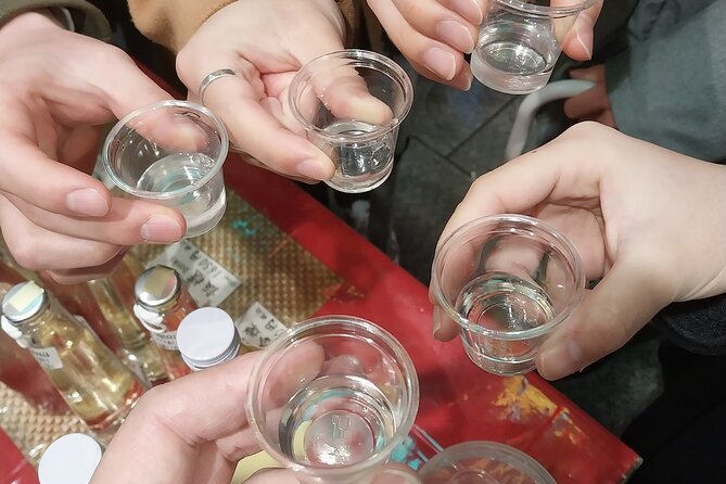 Kyoto Food Tour of 10 Tastings with Wagyu, Mochi & More Surprises - Stop 4: Gion Streets, Pontocho Views, and the Kamo River Moment