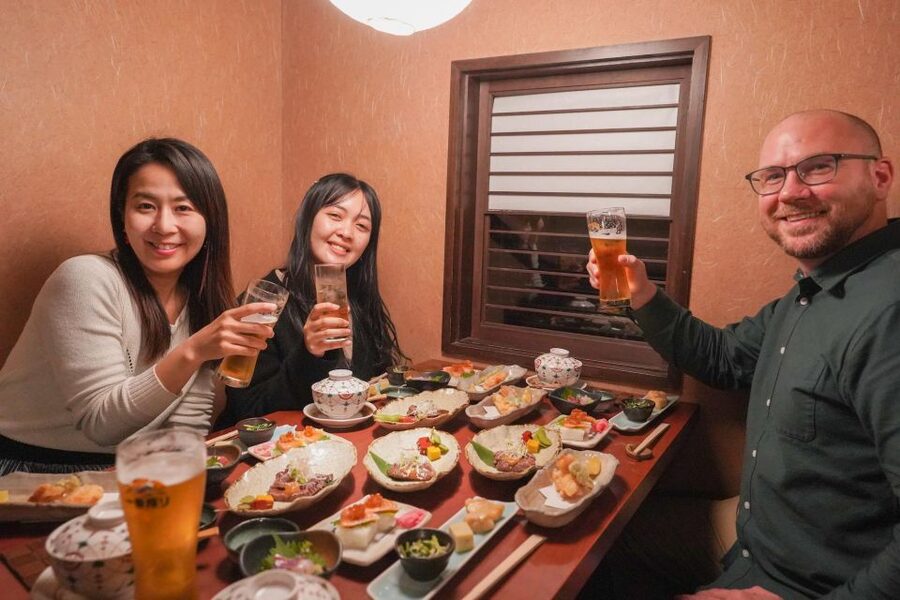 Kyoto: Foodie Night Tour in Gion with 9 dishes + 6 Sake - Key highlights worth your attention