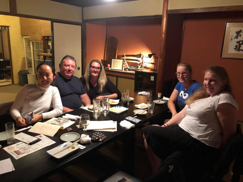 Kyoto: Foodie Night Tour in Gion with 9 dishes + 6 Sake - Six sake tastings and what to listen for