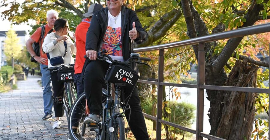 Kyoto: Full Day Bike Tour - Toji and Nishi Honganji: temples you start with for perspective