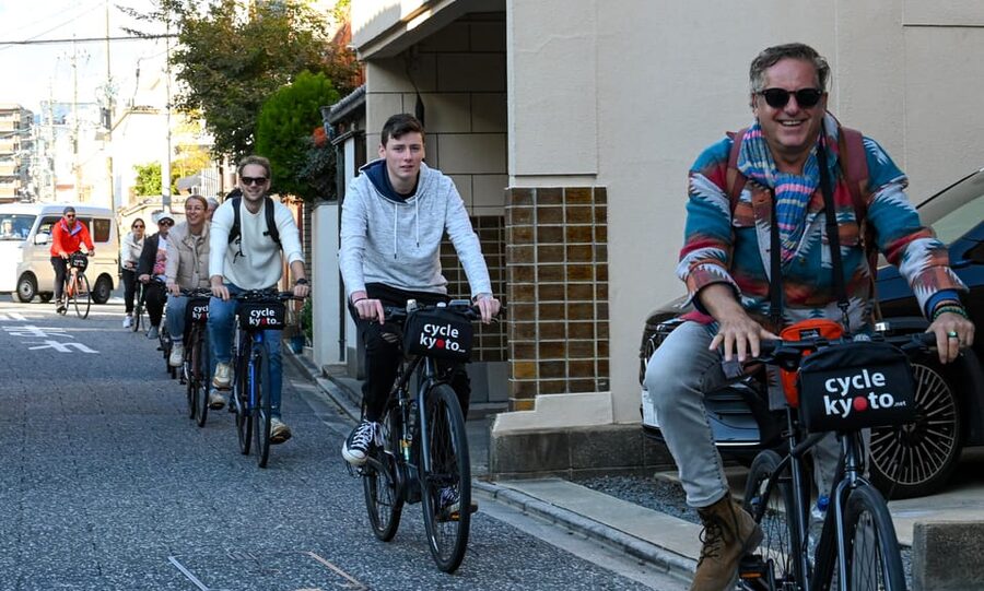 Kyoto: Full Day Bike Tour - Shopping arcades to Kitano Tenmangu: shrines in real Kyoto streets