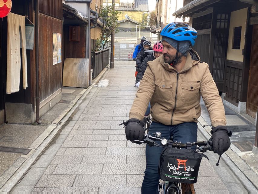 Kyoto: Full-Day City Highlights Bike Tour with Light Lunch - Key things to know before you ride