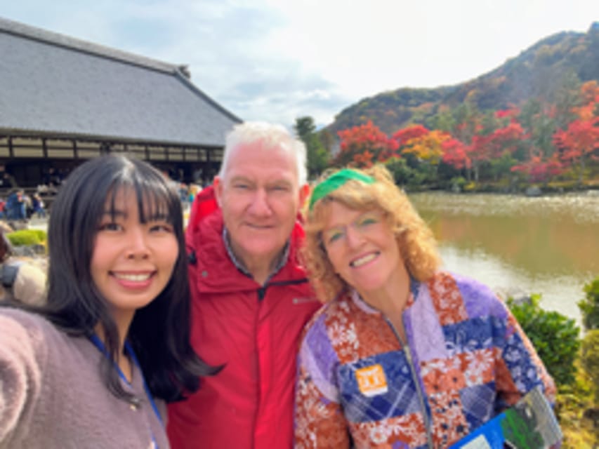 Kyoto: Fushimi Inari, Kinkakuji, Bamboo Grove 1 Day Bus Tour - Kinkaku-ji Golden Temple: A Quick Dose of Shimmer and Symbol