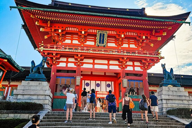 Kyoto: Fushimi Inari Taisha Small Group Guided Walking Tour - Getting there smoothly: Inari Station as your anchor point