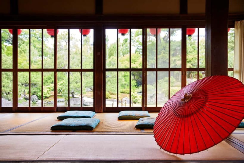 Kyoto : Geiko Maiko Dance of Kyoto & Visits of Gion Museum - Inside the museum: Kagai Art Culture exhibits that actually explain the world