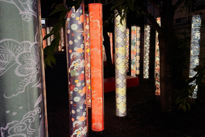 Kyoto Ghost Tour: Dark Tales, Urban Legends, Bamboo Forest Night - Meeting at Saga-Arashiyama Station: the tone is set fast