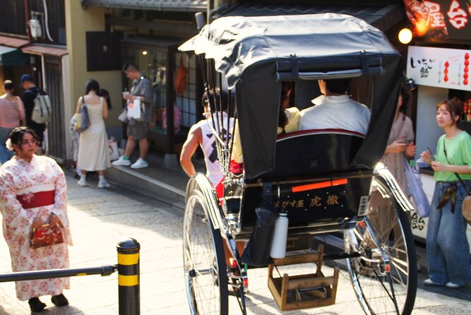 Kyoto: Gion and Geisha District Walking Tour - Yasui-Konpiragu and the Power Stone tradition
