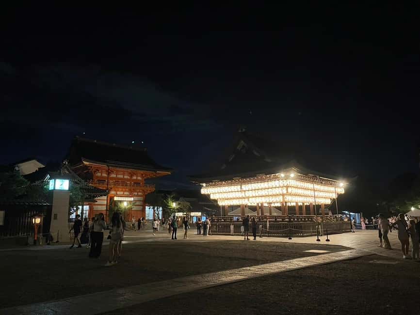Kyoto: Gion & Geisha District Night Time Walking Tour - Gion after dark: why this route feels different
