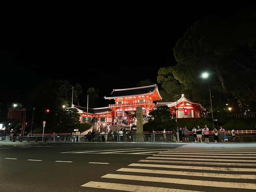 Kyoto: Gion & Geisha District Night Time Walking Tour - Meeting point at Starbucks Kyoto Gion Hotel: get oriented fast