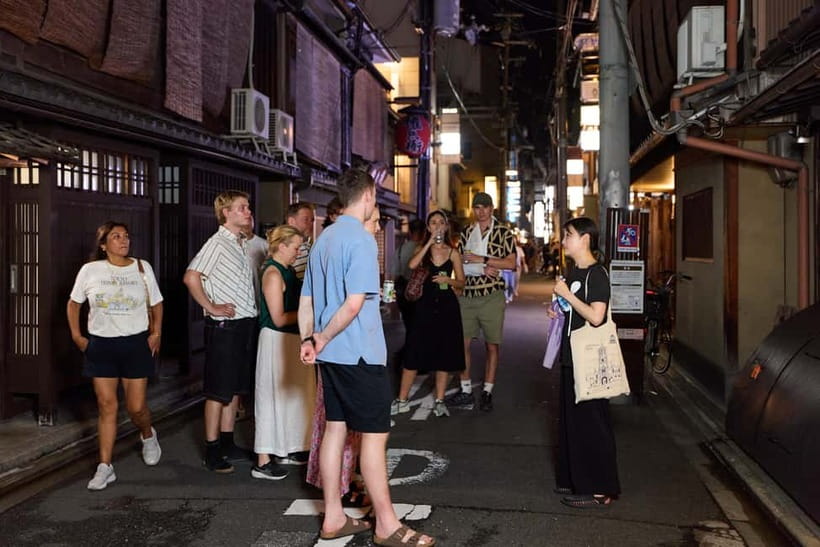 Kyoto: Gion Geisha District Walking Tour - Stories of Geisha - Price and value: what $20 buys you here