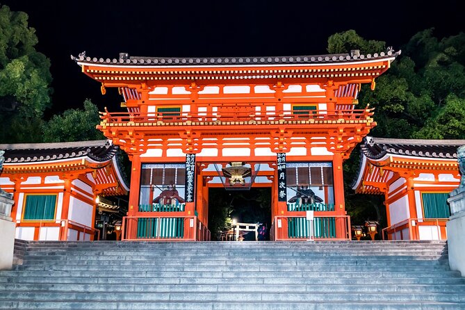 Kyoto Gion Geisha District Walking Tour - The Stories of Geisha - Stop 1: Izumo-no-Okuni and the kabuki connection