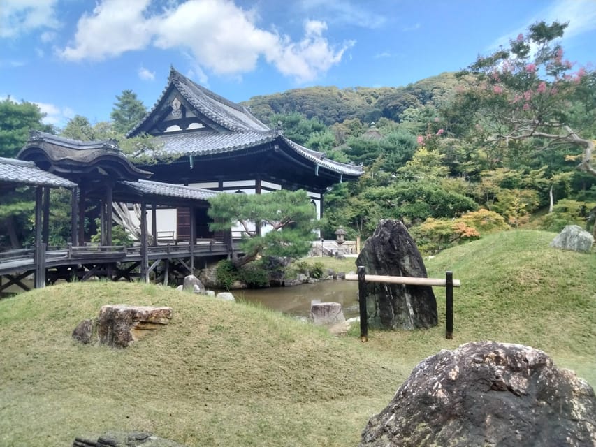 Kyoto: Gion Highlights & Hidden Treasures Guided Tour - Yasui Kompira-gū: blessings for habits and relationships