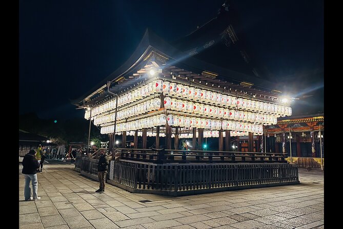Kyoto: Gion Magical Night Walking Tour - Meeting at Minamiza Theater and planning your route